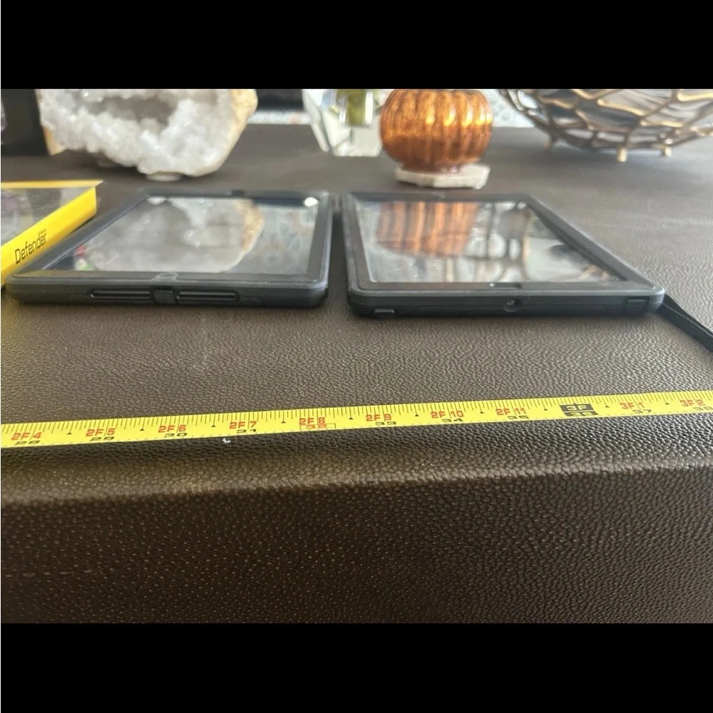 OTTER Box Defender Series Rugged Protection For iPad Air 77-27379 Model